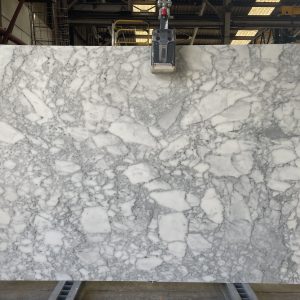 Arabescato Arni Honed FUM69023